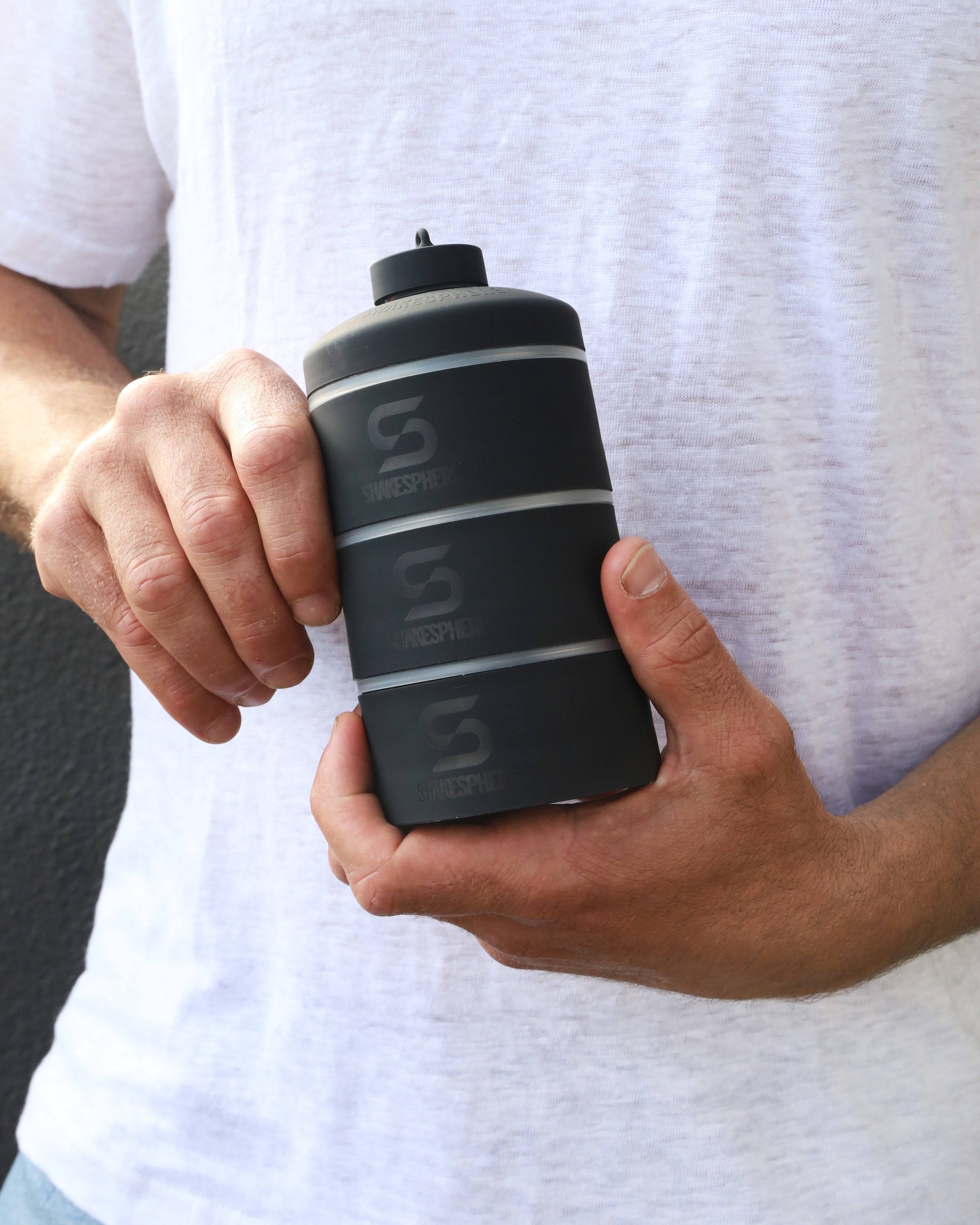 ShakeSphere 85g / 3oz ShakeSphere Stackable Storage, Frosted