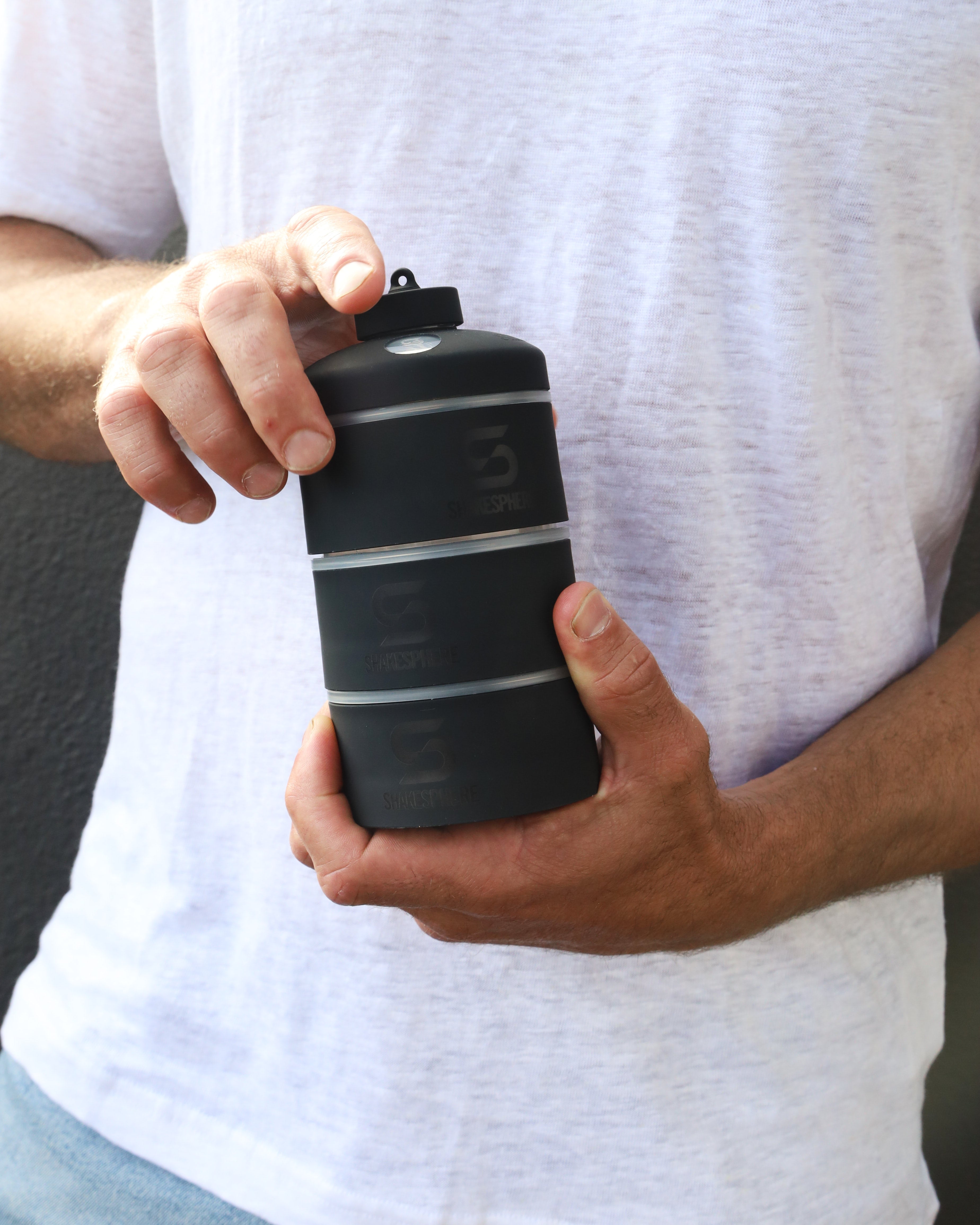 ShakeSphere 85g / 3oz ShakeSphere Stackable Storage, Frosted