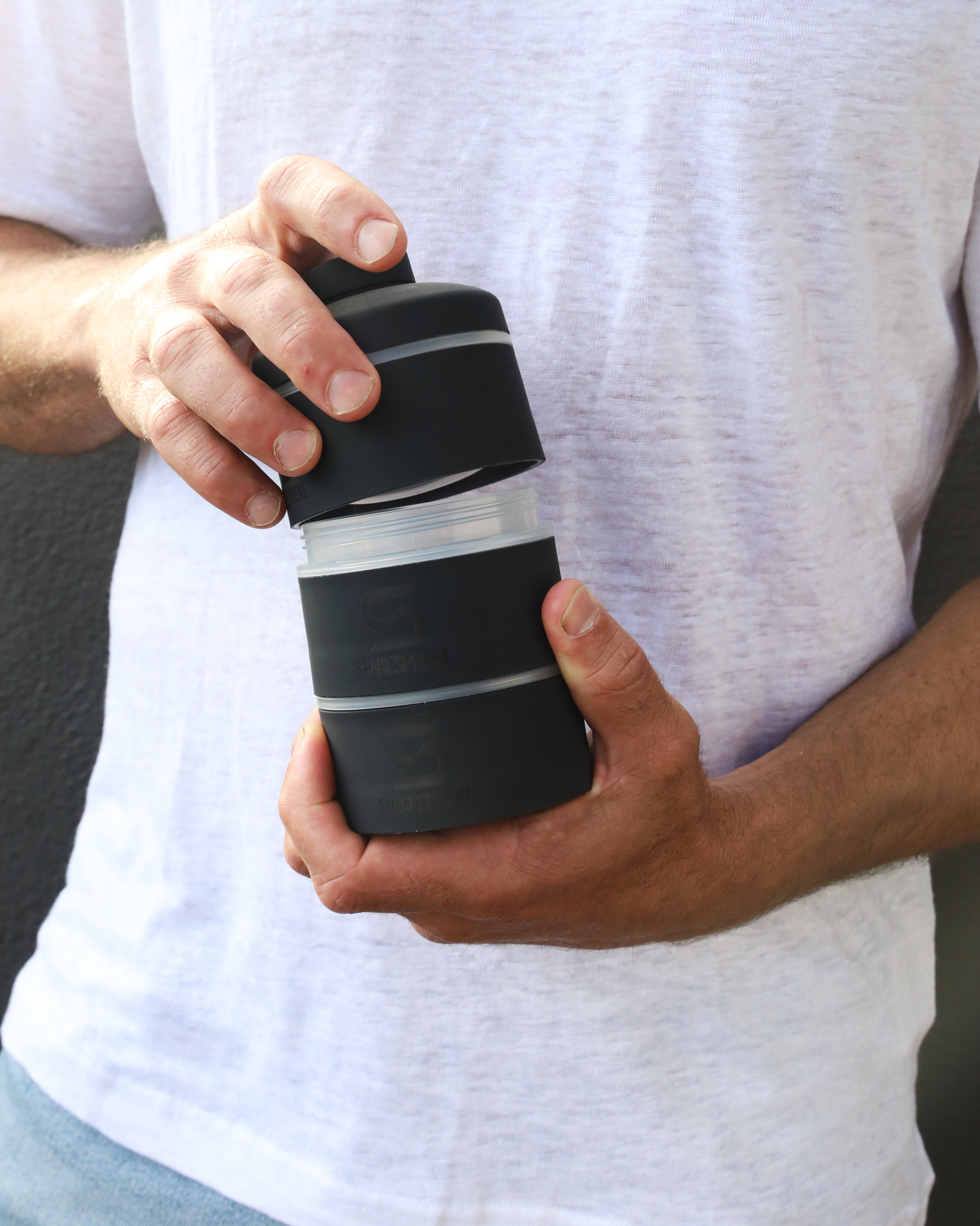 ShakeSphere 85g / 3oz ShakeSphere Stackable Storage, Frosted