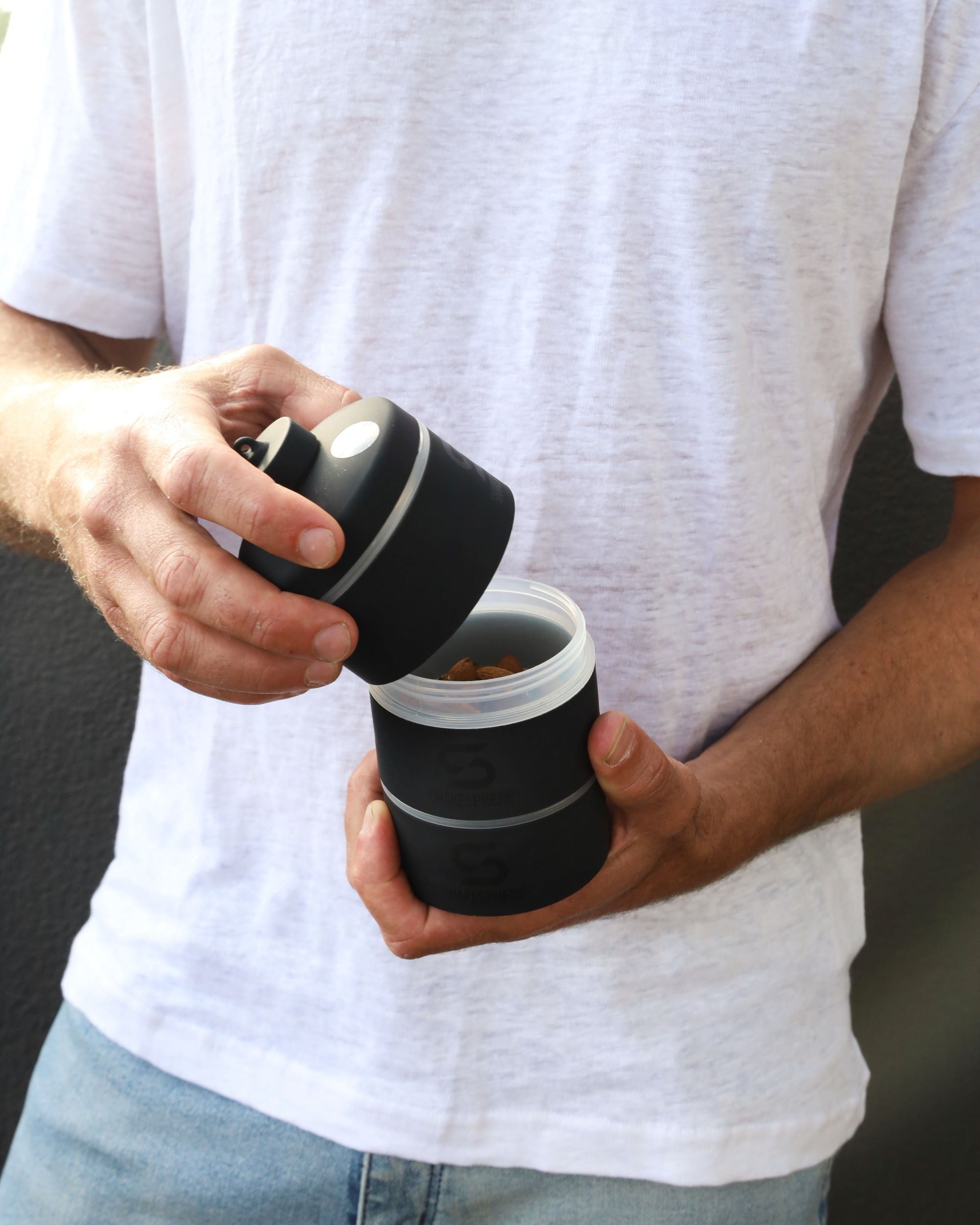 ShakeSphere 85g / 3oz ShakeSphere Stackable Storage, Frosted