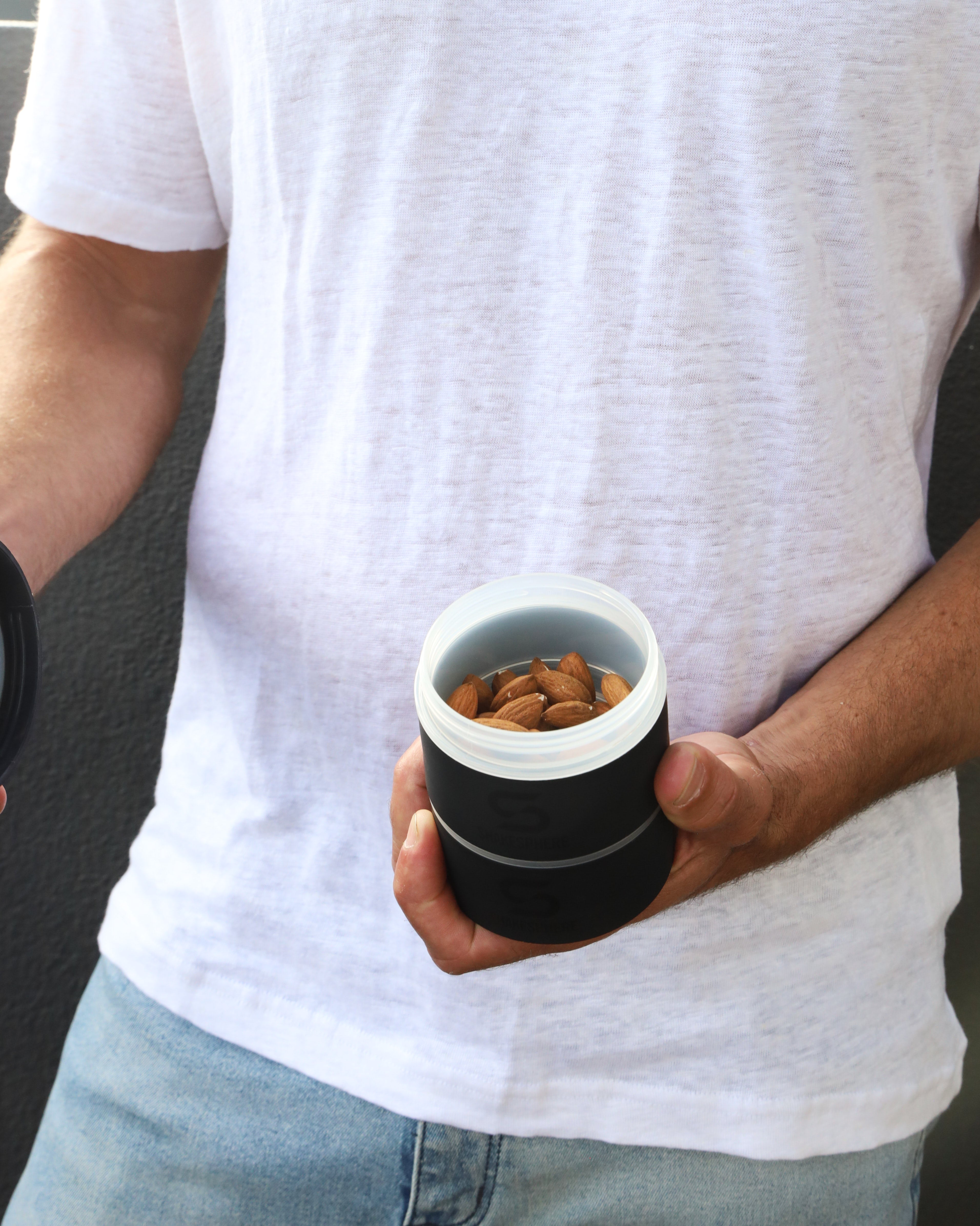 ShakeSphere 85g / 3oz ShakeSphere Stackable Storage, Frosted